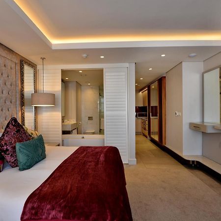 Houghton Suites Johannesburg Bagian luar foto