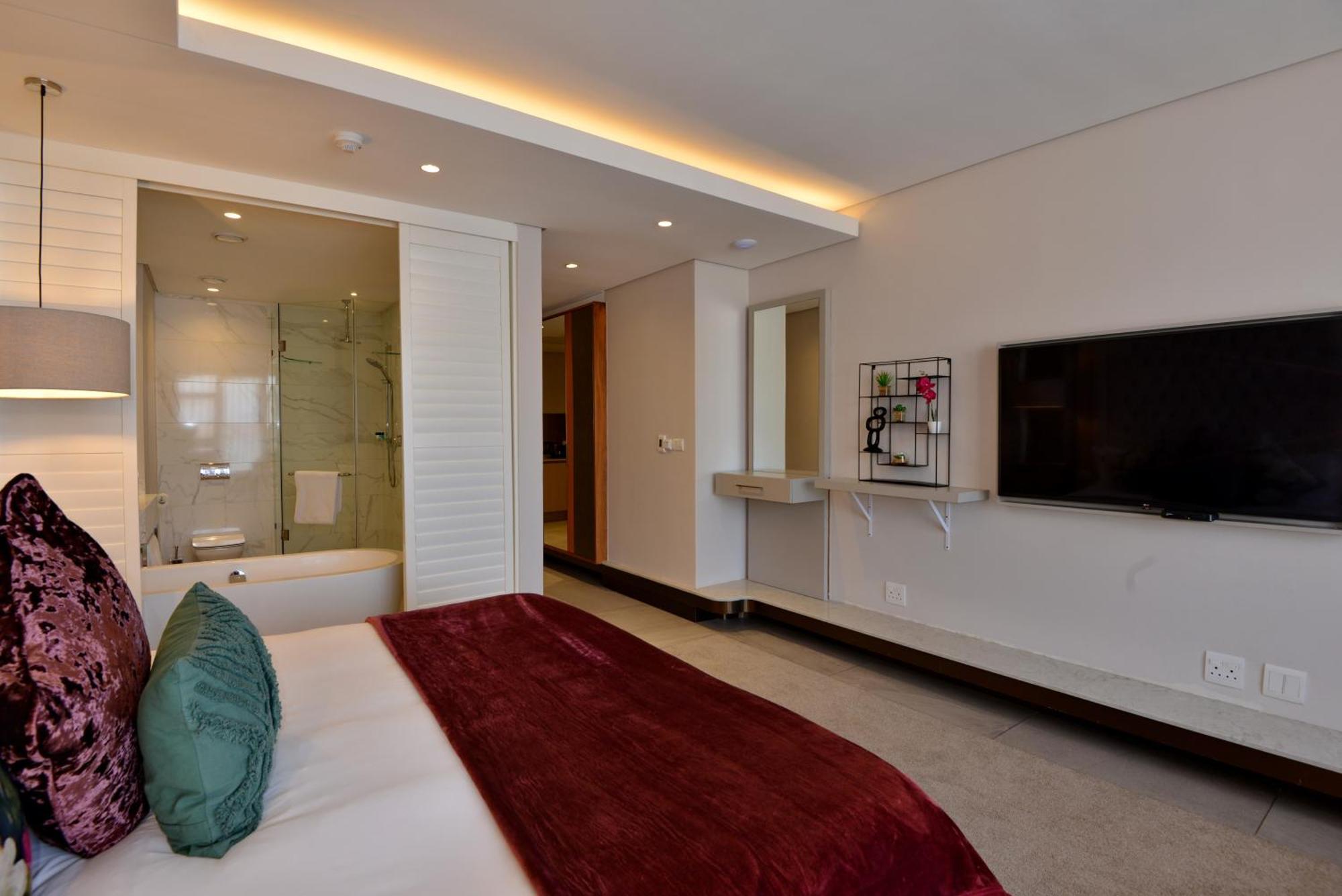 Houghton Suites Johannesburg Bagian luar foto